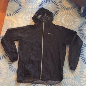 Patagonia windbreaker